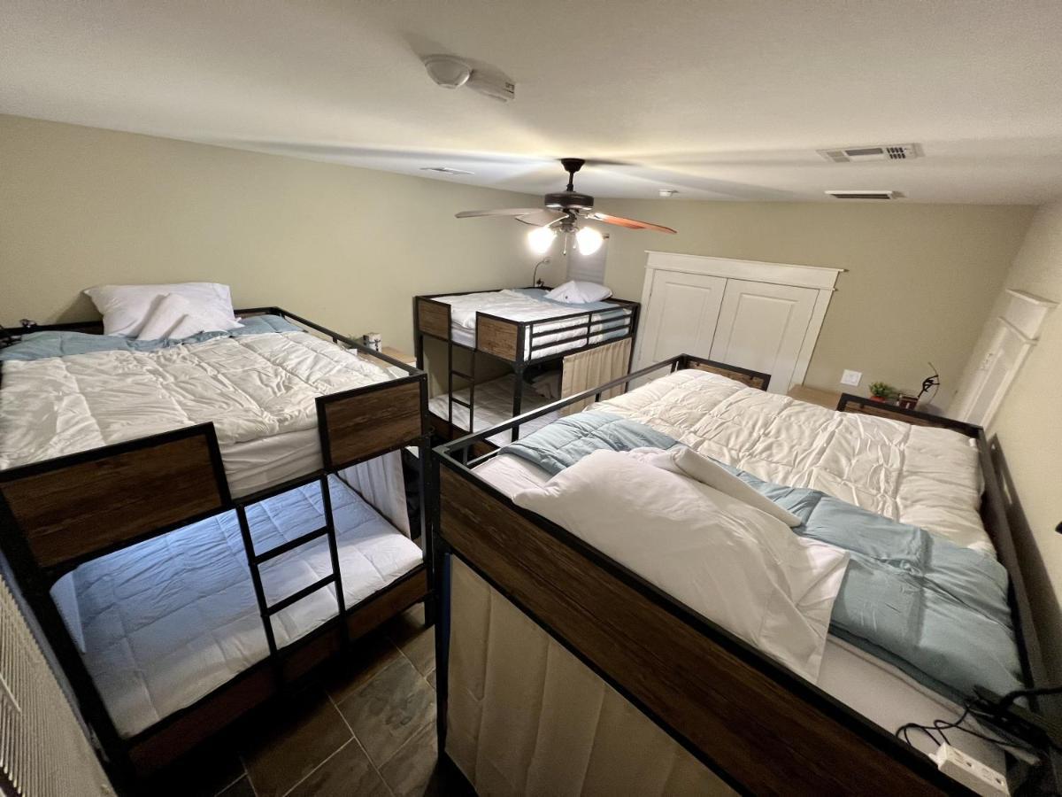 Mycrib Houston Hostel المظهر الخارجي الصورة